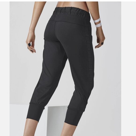 Fabletics Victoria Pants / Black / Small - Picture 3 of 10
